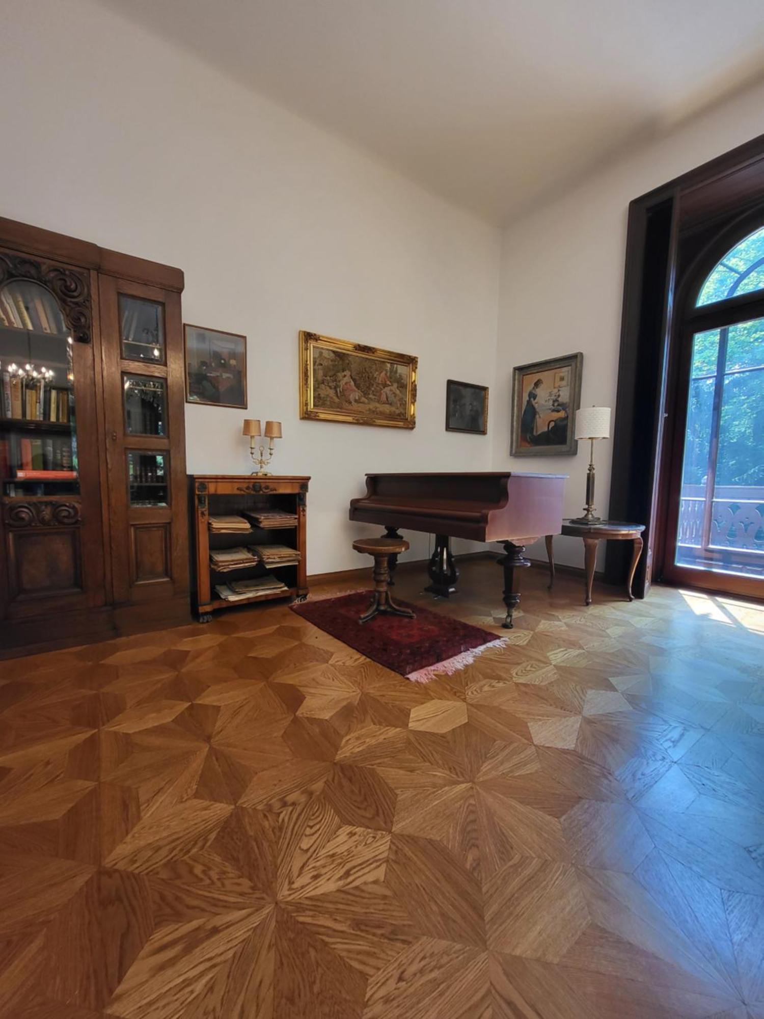 Villa Musik - Historical Apartments In Baden Exteriör bild